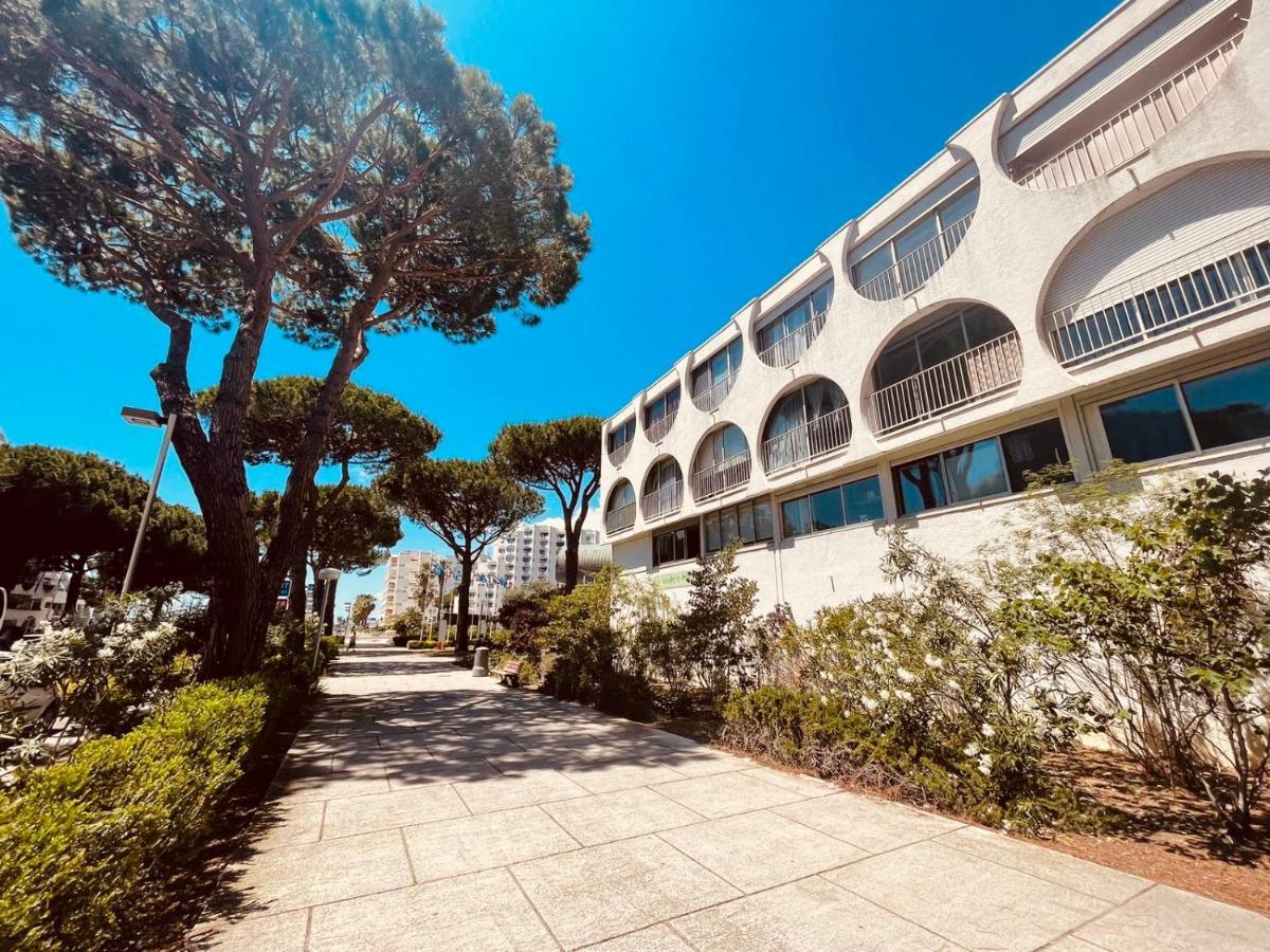Le Grand Bleu, La Grande Motte, Plage Esterno foto