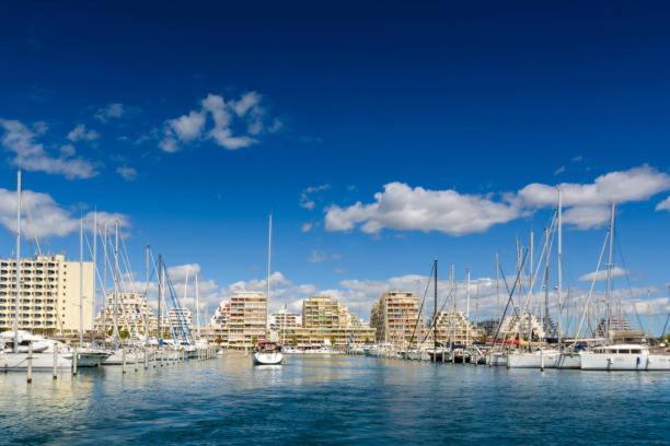 Le Grand Bleu, La Grande Motte, Plage Esterno foto