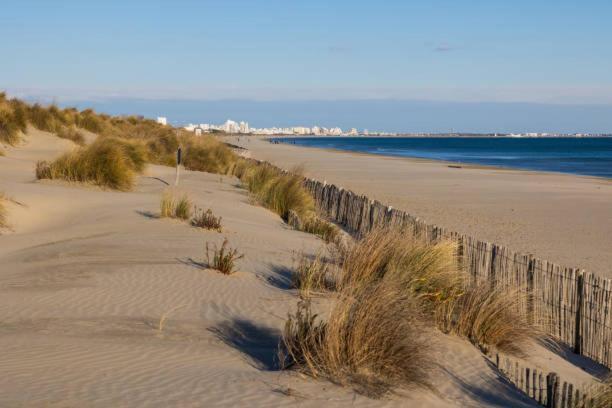 Le Grand Bleu, La Grande Motte, Plage Esterno foto